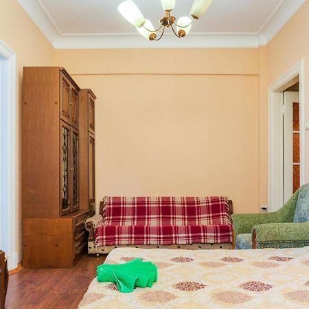 Квартира По Улице Большая Васильковская 92 Kiev Buitenkant foto